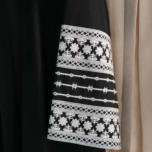 Embroidered Outter Abaya with Belt 3